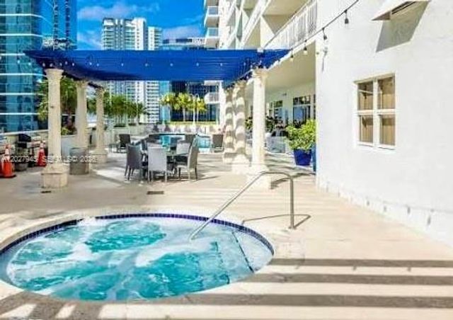 1200 Brickell Bay Drive 4308, Miami, FL 33131