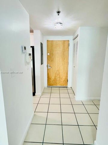 1200 Brickell Bay Drive 4308, Miami, FL 33131