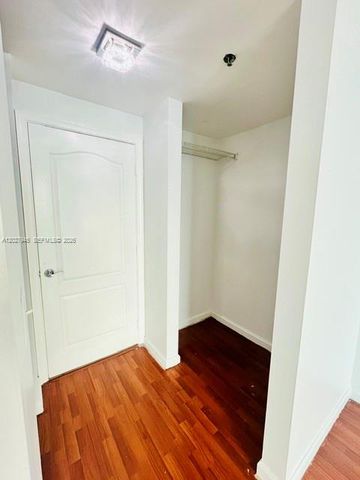 1200 Brickell Bay Drive 4308, Miami, FL 33131