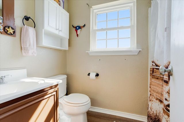 7634 Preston Road, Denison, TX 75020