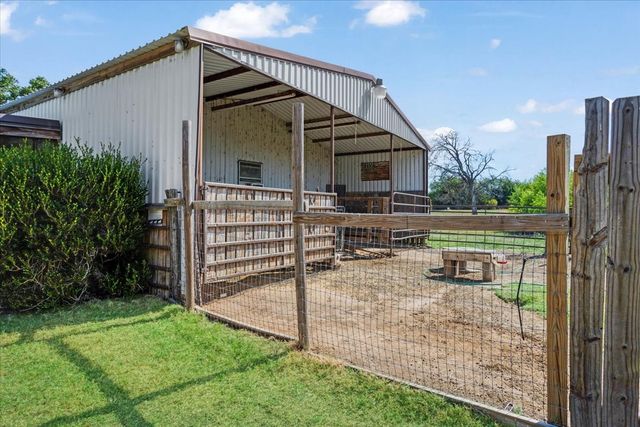 7634 Preston Road, Denison, TX 75020