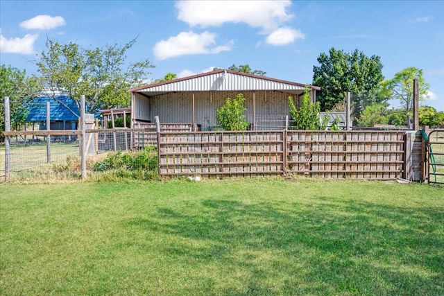 7634 Preston Road, Denison, TX 75020