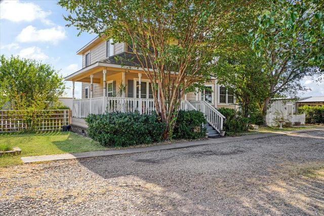 7634 Preston Road, Denison, TX 75020
