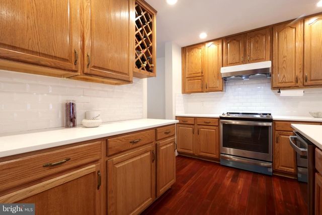 2344 AUTUMNWOOD DR, State College, PA 16801