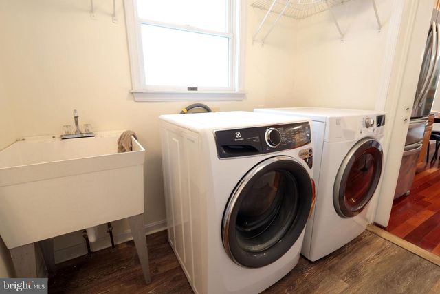 2344 AUTUMNWOOD DR, State College, PA 16801