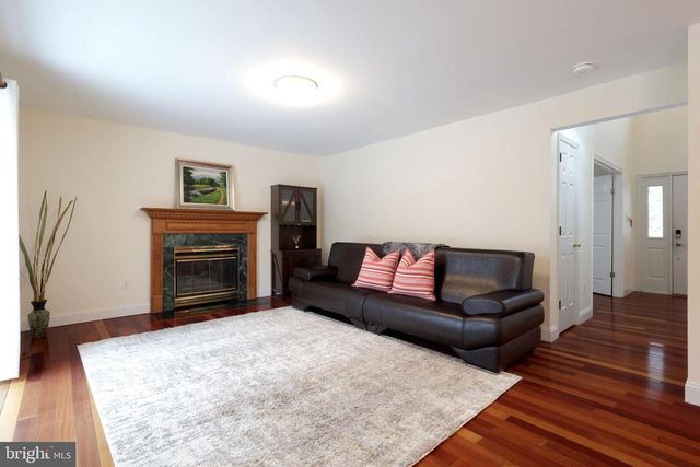 2344 AUTUMNWOOD DR, State College, PA 16801