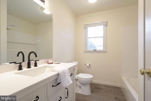 2344 AUTUMNWOOD DR, State College, PA 16801