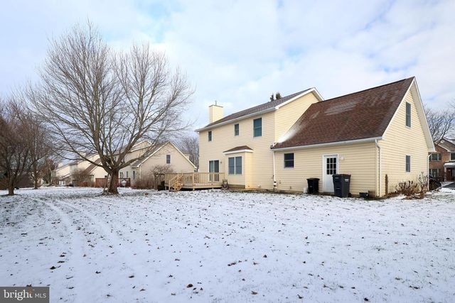 2344 AUTUMNWOOD DR, State College, PA 16801