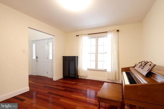 2344 AUTUMNWOOD DR, State College, PA 16801