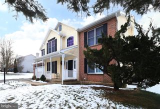 2344 AUTUMNWOOD DR, State College, PA 16801
