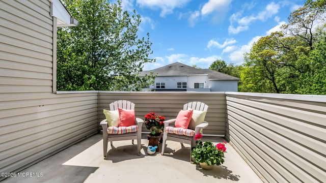 426 Deuce Drive, Wall, NJ 07719