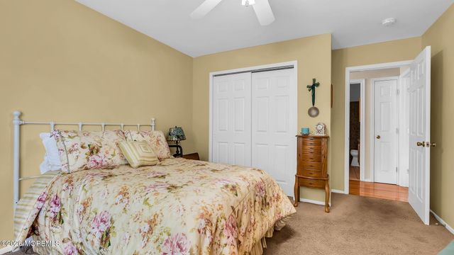 426 Deuce Drive, Wall, NJ 07719