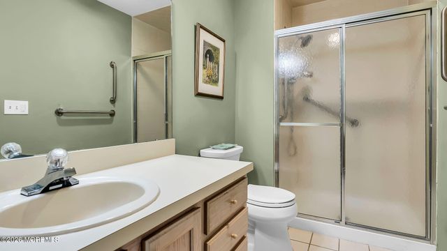 426 Deuce Drive, Wall, NJ 07719
