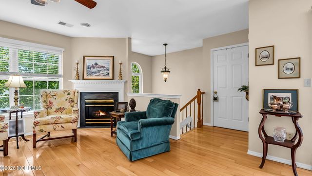 426 Deuce Drive, Wall, NJ 07719