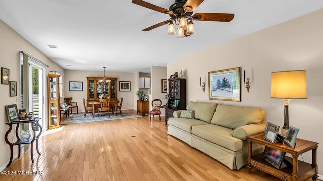 426 Deuce Drive, Wall, NJ 07719