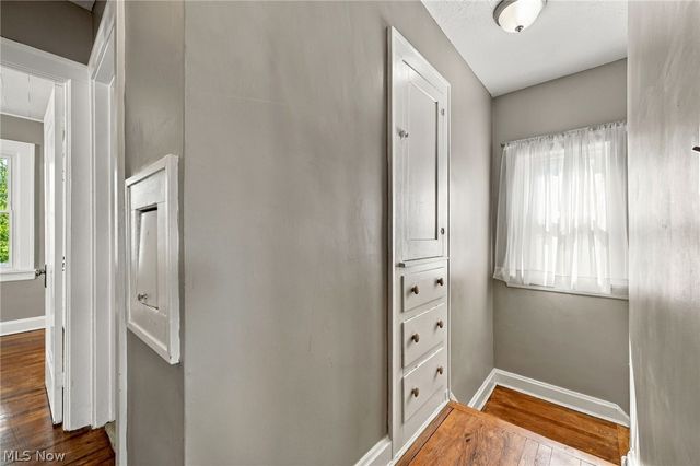 1155 Oxford Road, Cleveland Heights, OH 44121