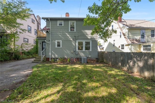 1155 Oxford Road, Cleveland Heights, OH 44121