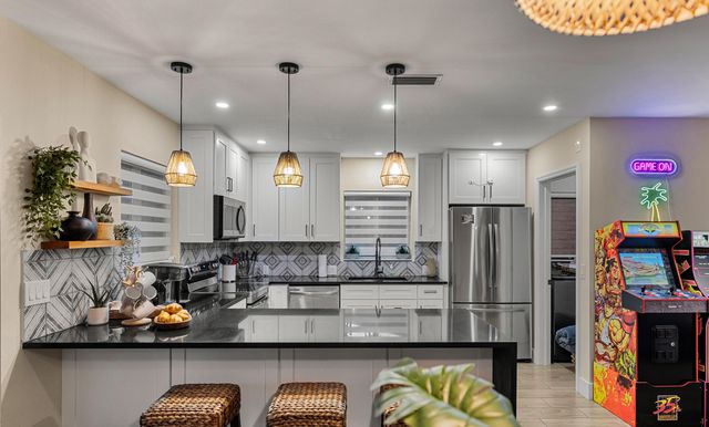 1720 SW 32nd Street, Fort Lauderdale, FL 33315