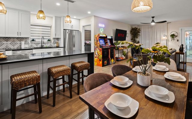 1720 SW 32nd Street, Fort Lauderdale, FL 33315