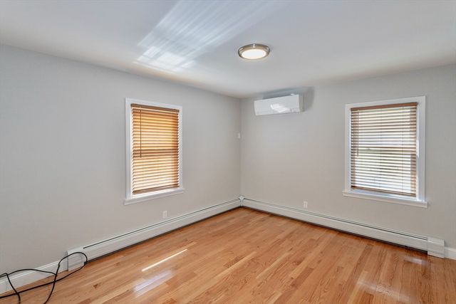 254 Redlands Street, Springfield, MA 01104