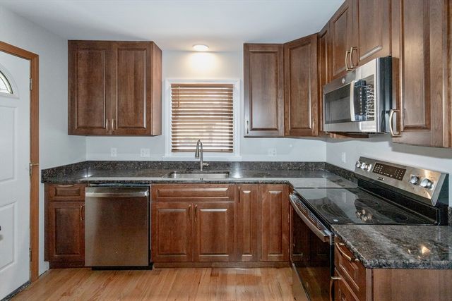 254 Redlands Street, Springfield, MA 01104