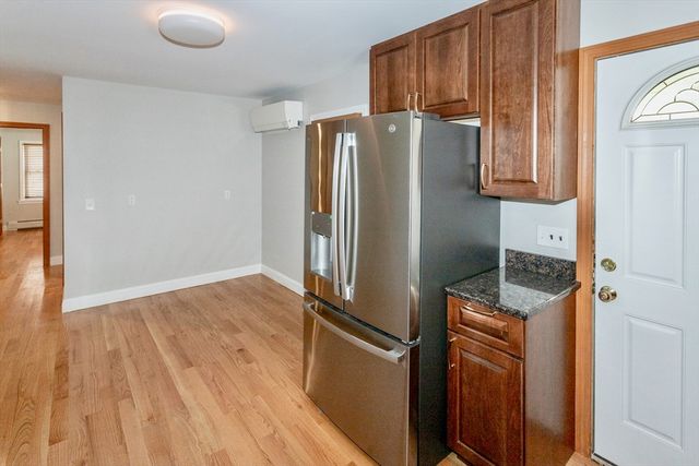 254 Redlands Street, Springfield, MA 01104