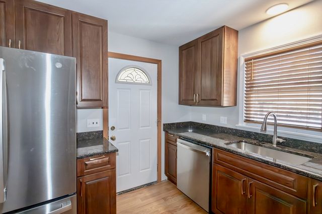 254 Redlands Street, Springfield, MA 01104