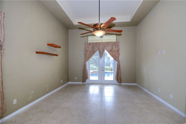 522 SE 13th ST, Cape Coral, FL 33990