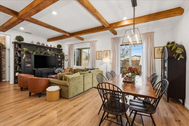 668 Rock Crest Avenue, Madera, CA 93636