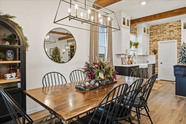 668 Rock Crest Avenue, Madera, CA 93636