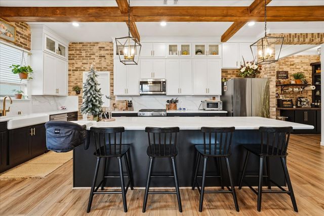 668 Rock Crest Avenue, Madera, CA 93636