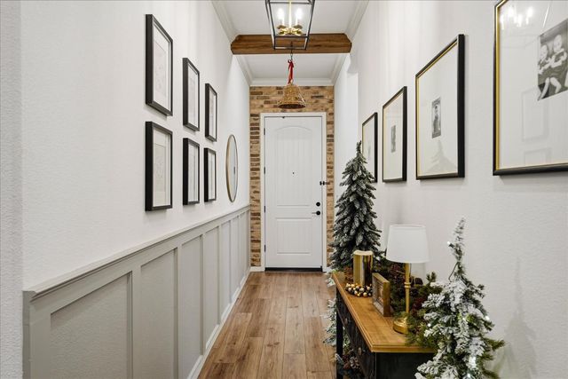 668 Rock Crest Avenue, Madera, CA 93636