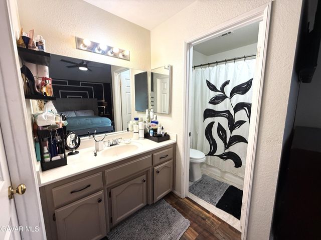 1705 Lightcap Street, Lancaster, CA 93535