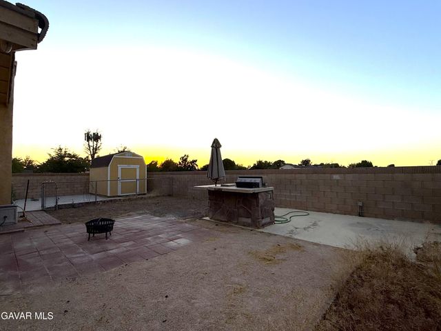 1705 Lightcap Street, Lancaster, CA 93535