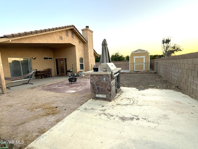 1705 Lightcap Street, Lancaster, CA 93535