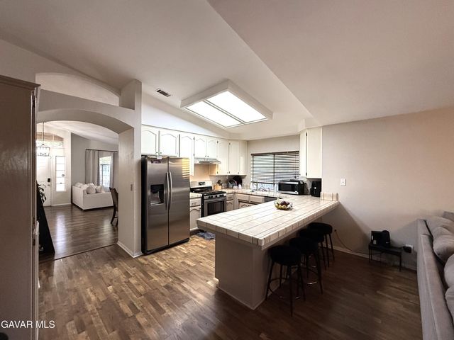 1705 Lightcap Street, Lancaster, CA 93535