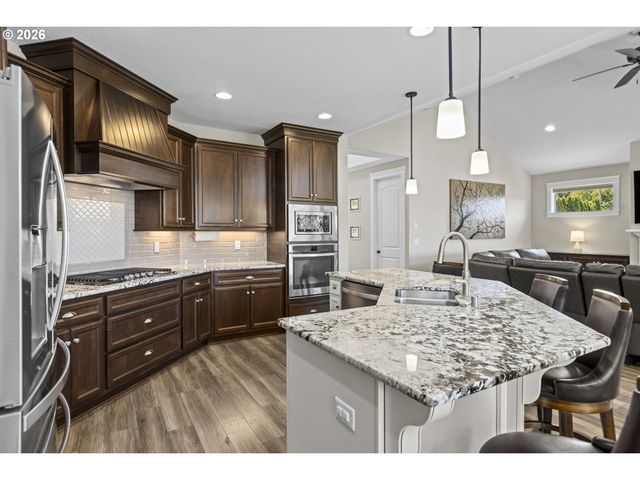 11900 Ne 58TH Ave, Vancouver, WA 98686