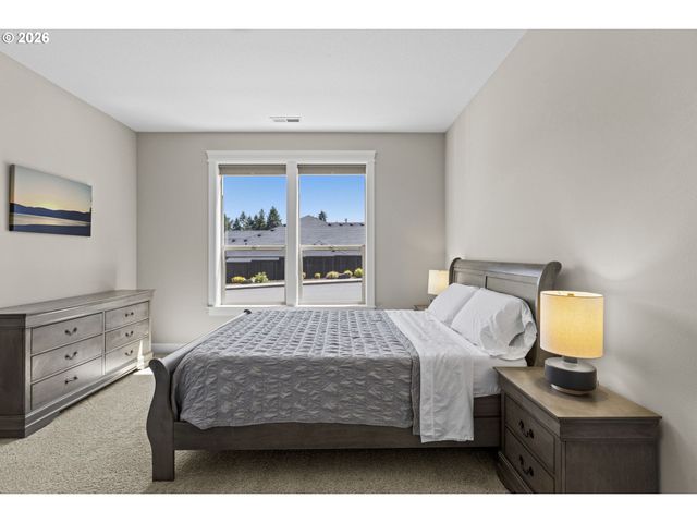 11900 Ne 58TH Ave, Vancouver, WA 98686