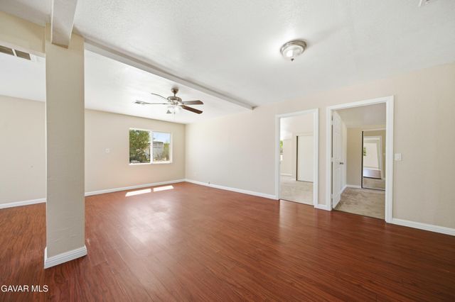 12537 E Avenue V-12, Pearblossom, CA 93553