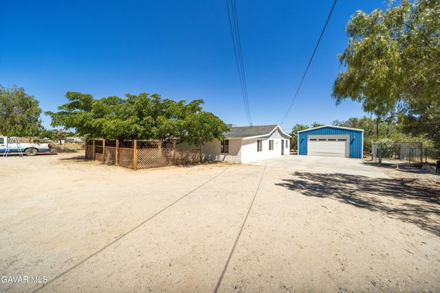 12537 E Avenue V-12, Pearblossom, CA 93553