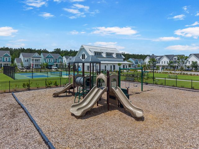 1522 Homecoming Boulevard, Ravenel, SC 29470