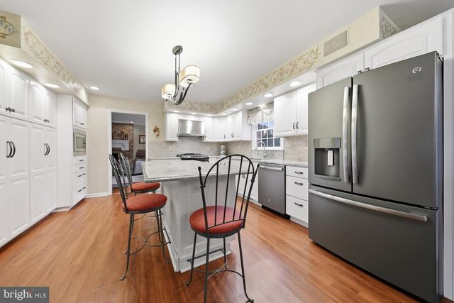 19211 OLDE WATERFORD RD, Hagerstown, MD 21742