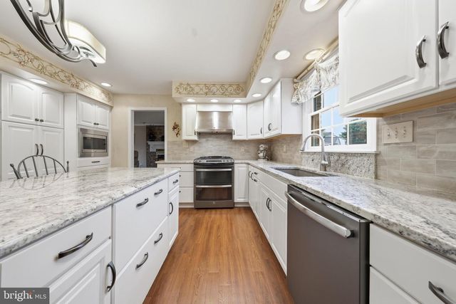 19211 OLDE WATERFORD RD, Hagerstown, MD 21742