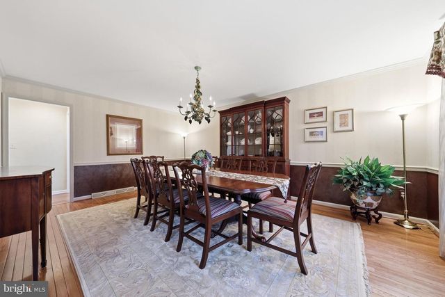 19211 OLDE WATERFORD RD, Hagerstown, MD 21742