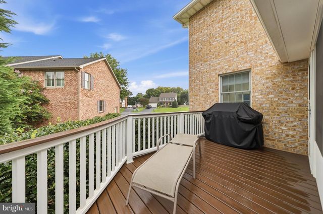 19211 OLDE WATERFORD RD, Hagerstown, MD 21742