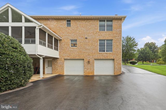19211 OLDE WATERFORD RD, Hagerstown, MD 21742