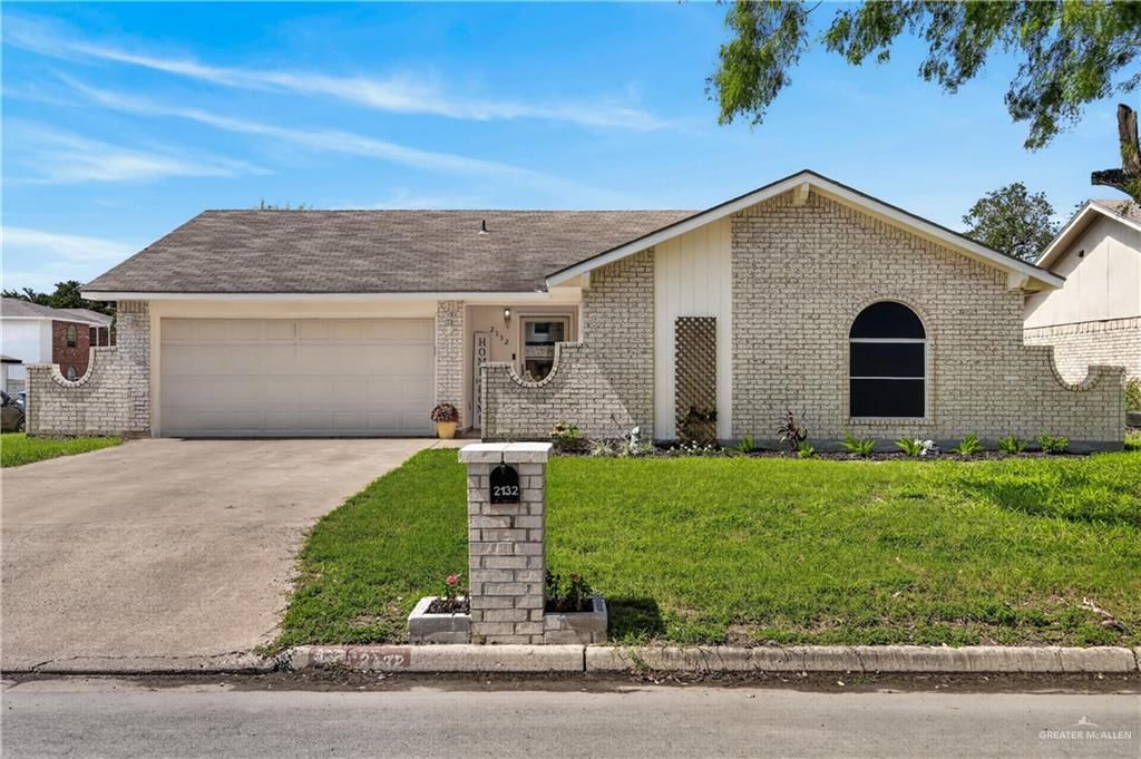 2132 W Jonquil Avenue W, Mcallen, TX 78501