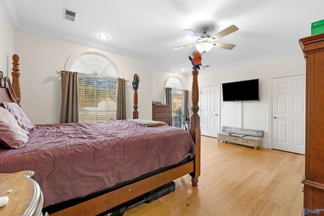 1004 Lilypad Circle SW, Hartselle, AL 35640