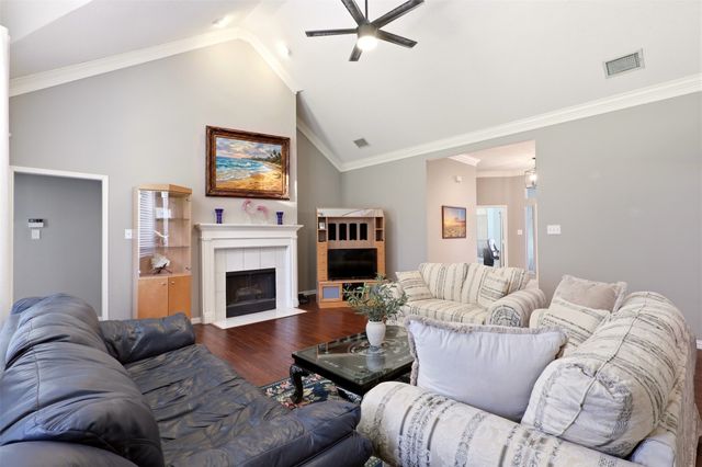2109 Golden Arrow Drive, Flower Mound, TX 75028