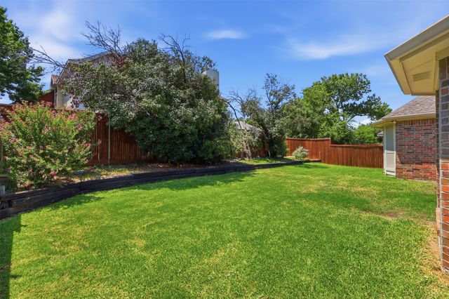2109 Golden Arrow Drive, Flower Mound, TX 75028